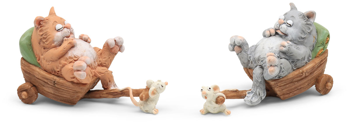 Tomcat Archie in wheelbarrow, polyresin