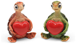 Turtle green/brown with heart
